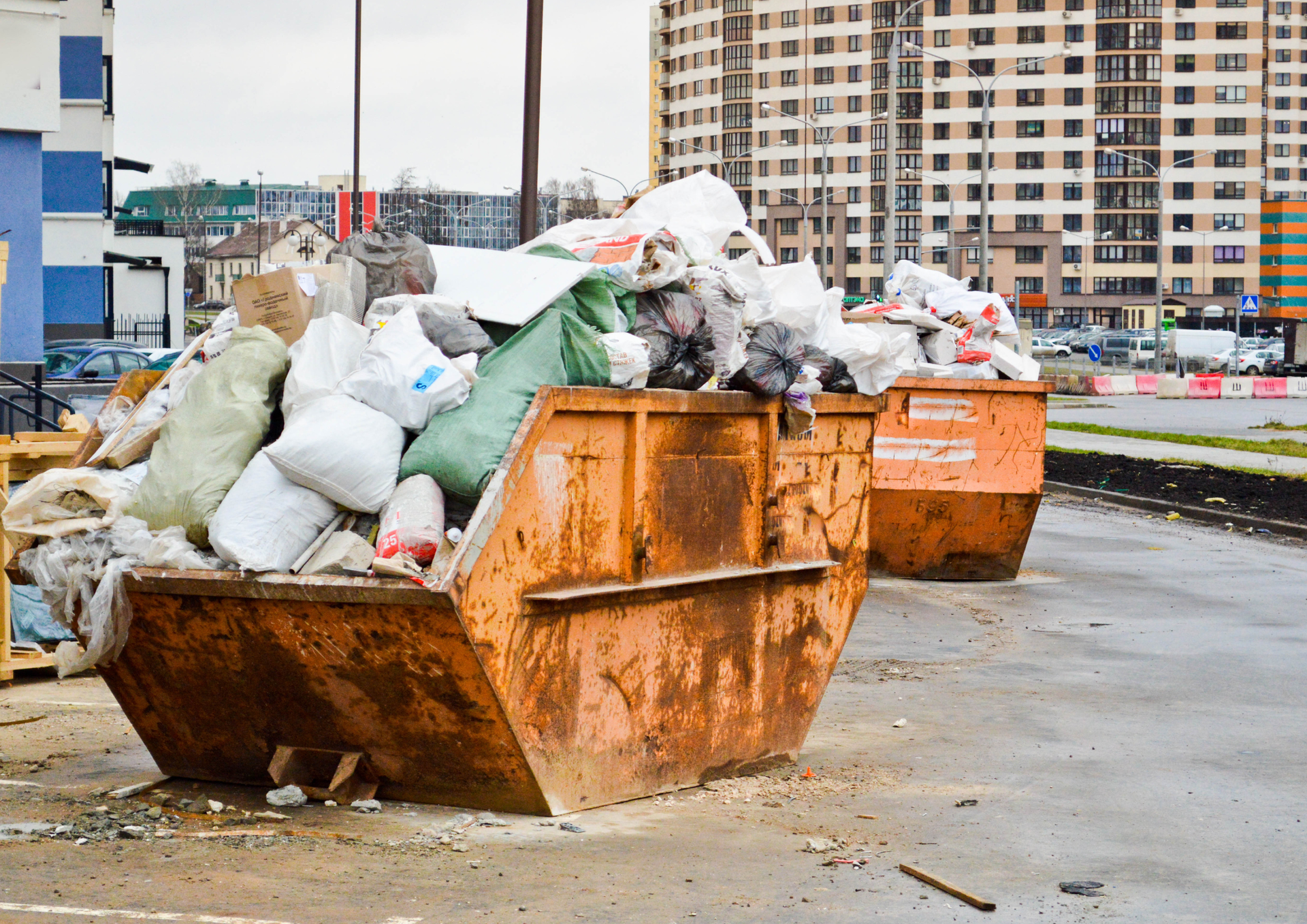 Skip Hire Near Me for End of Tenancy Property Clearance Work