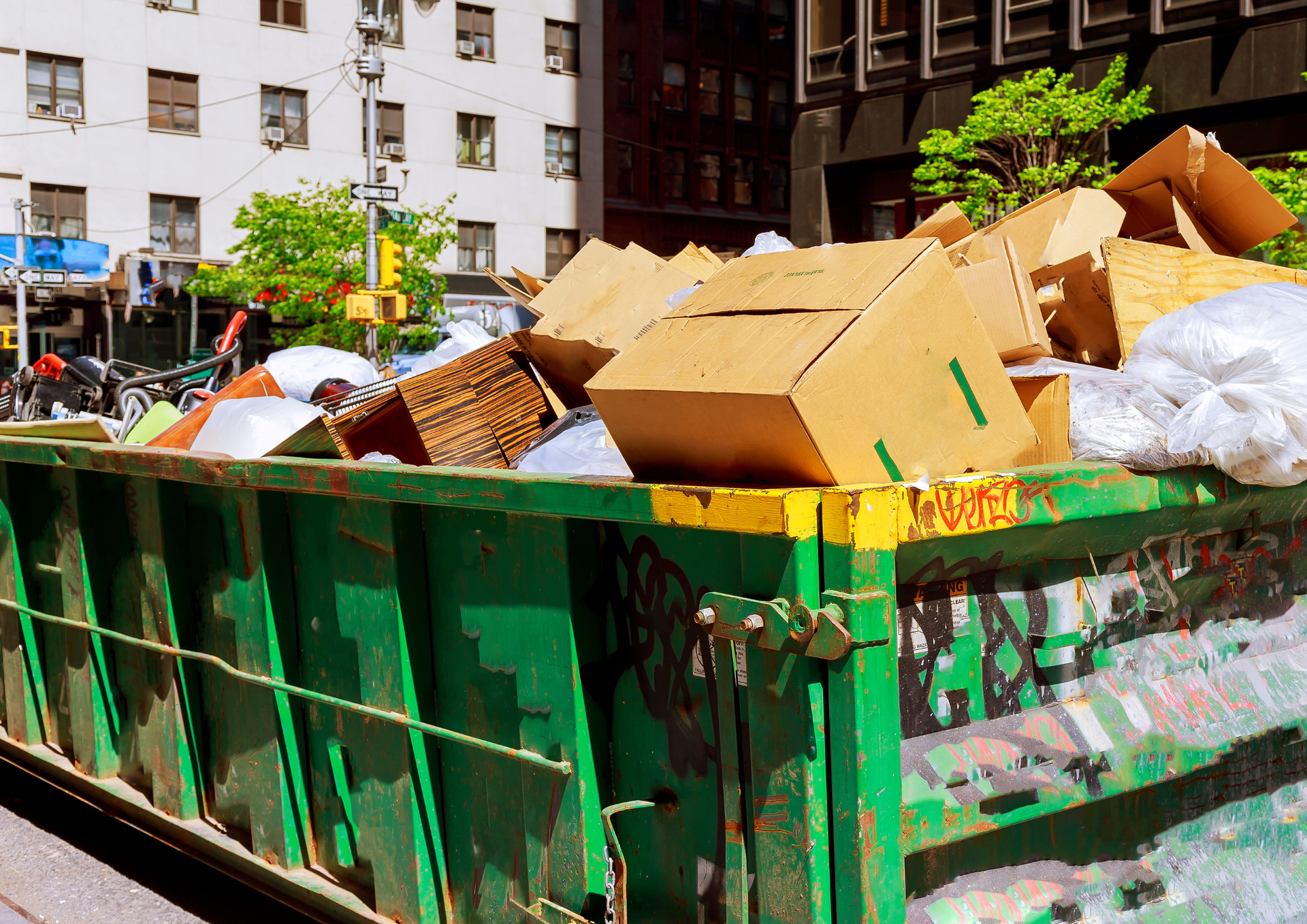 Managing Heavy vs Light Waste with Skip Hire for Site Projects