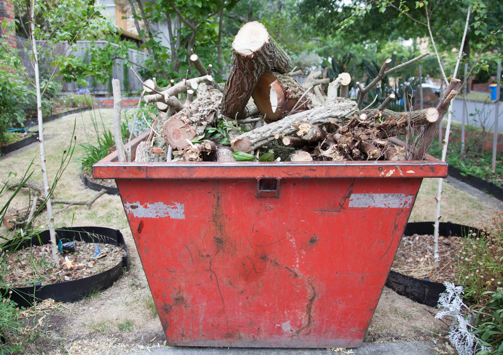 The Complete Guide to Skip Hire for Garden and Landscaping Work