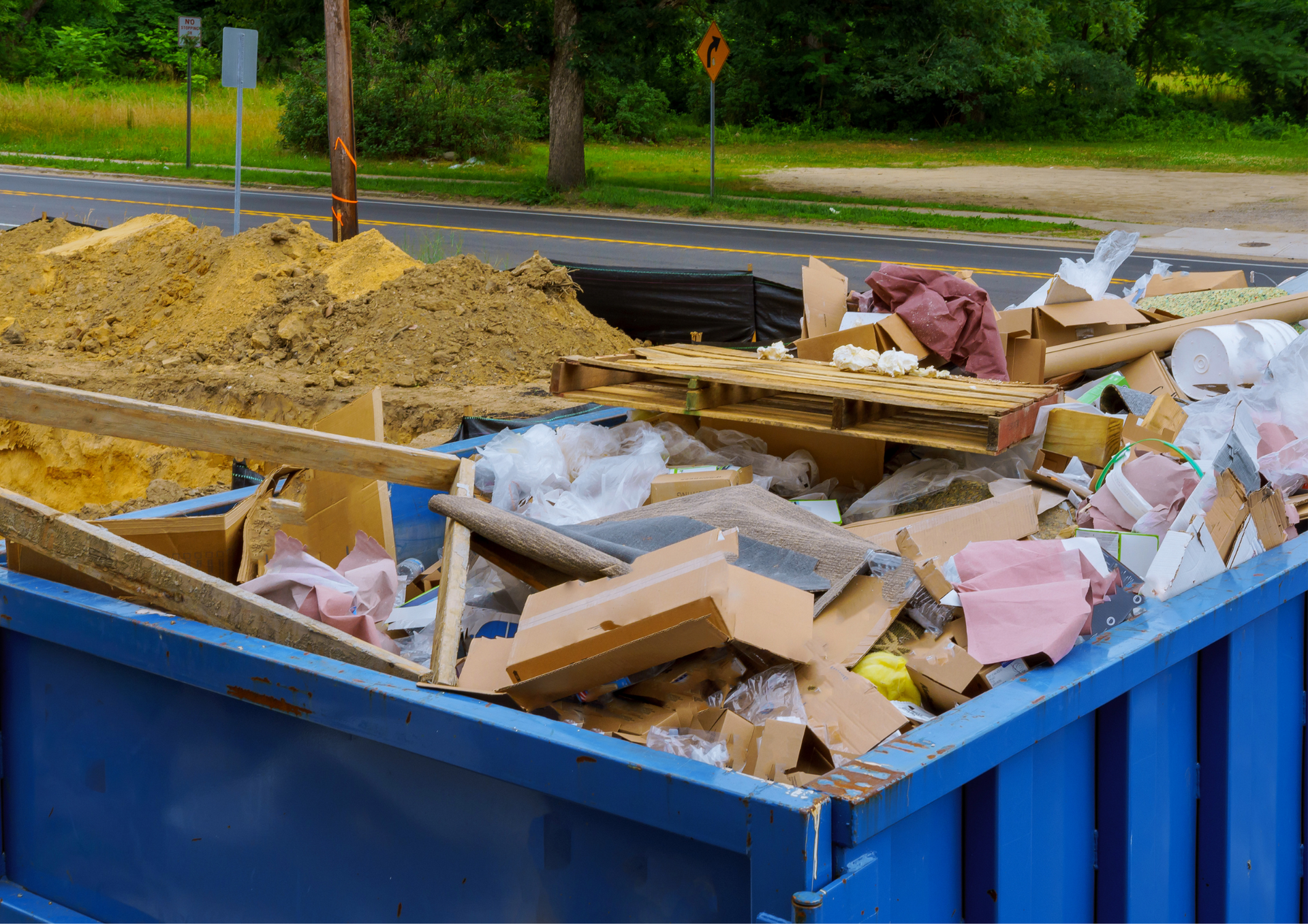 The Advantages of Choosing a Local Skip Hire Service